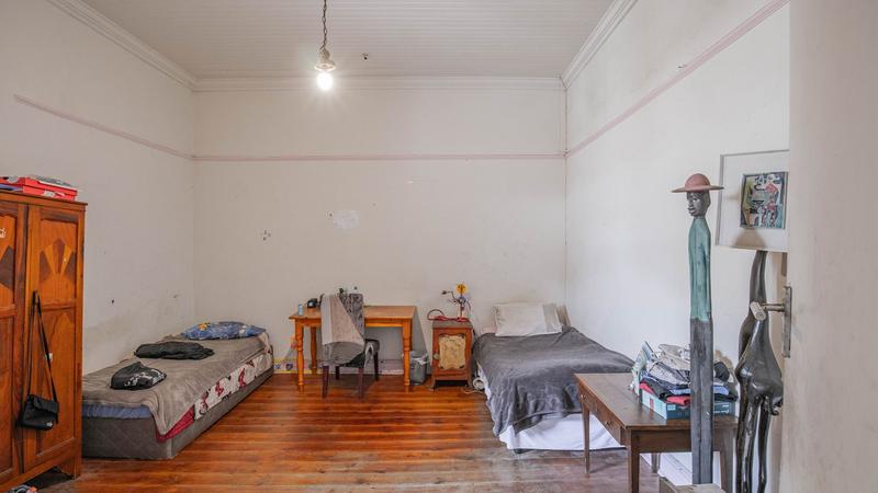 4 Bedroom Property for Sale in Sea Point Western Cape